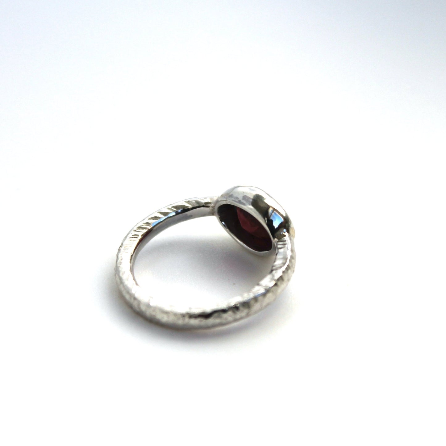 Rhodolite garnet hammered ring
