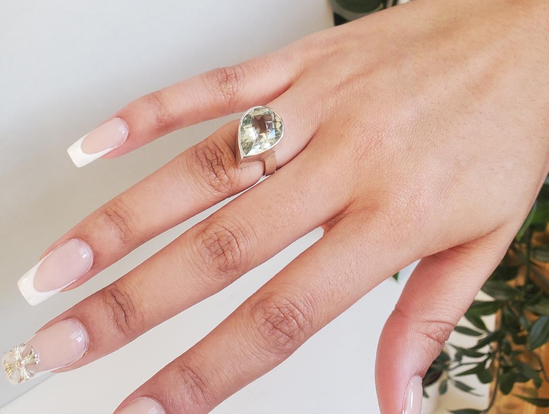 Green amethyst pear ring