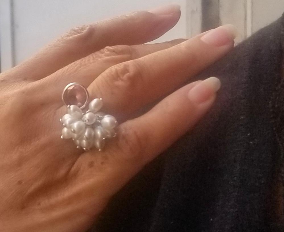 Pink topaz and rice pearl ring